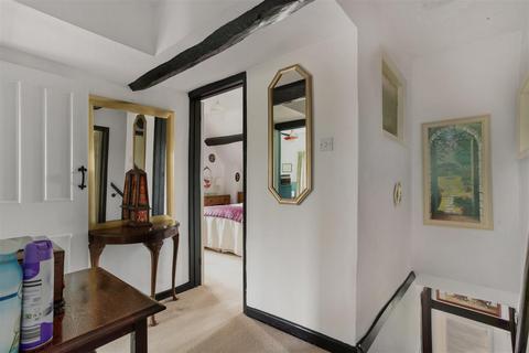 40 Shurnhold, Melksham, SN12 8DG