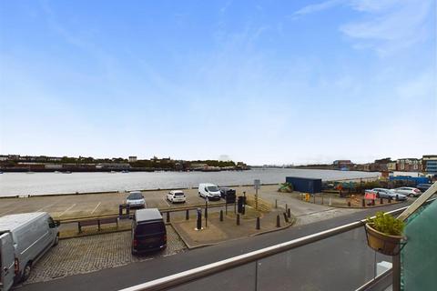 2 bedroom apartment for sale, Waterfront Apartments, North Shields
