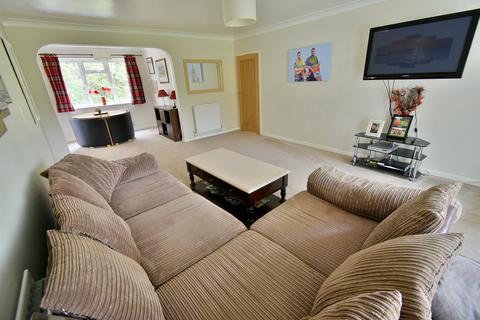 3 bedroom apartment for sale, Aldridge Road, Ferndown, BH22