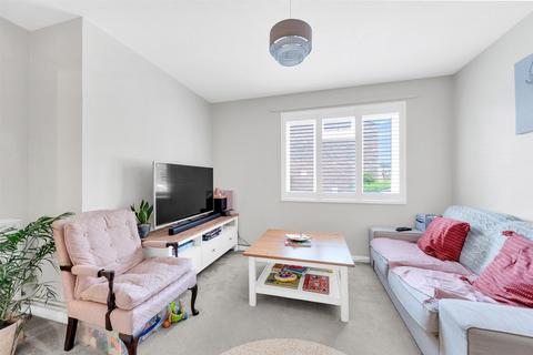 24 Ambleside, Bromley, BR1 4DN