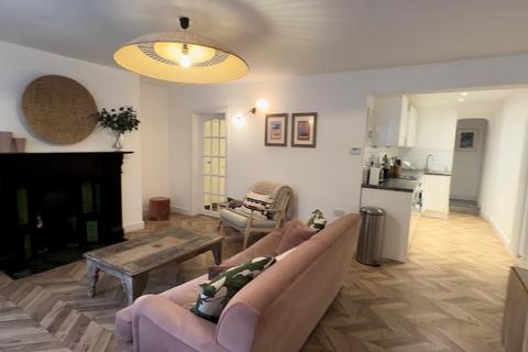 1 bedroom apartment to rent, Devonshire Villas, Bath