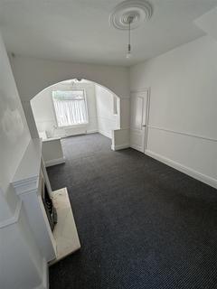 2 bedroom terraced house to rent, 83 Haworth StreetCottingham RoadHull
