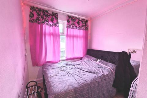2 bedroom maisonette to rent, Barnhill Road, Wembley Park