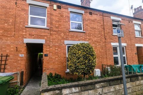 3 bedroom terraced house to rent, Lime Grove, Newark
