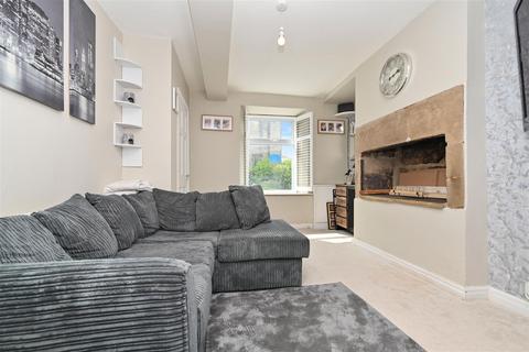 2 bedroom terraced house for sale, St. Wilfrids Terrace, Pool In Wharfedale