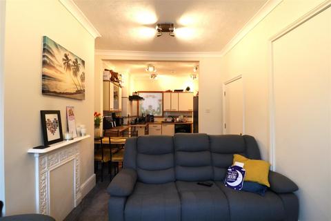 1 bedroom flat to rent, St. Leonards Road, Bexhill-On-Sea
