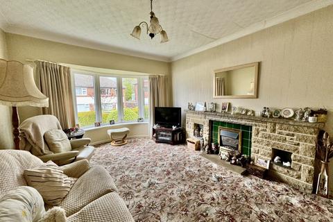 2 bedroom bungalow for sale, Royd Wood, Cleckheaton, BD19