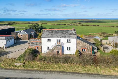 5 bedroom detached house for sale, North Cornwall