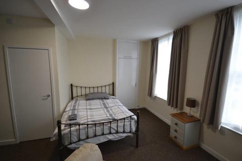 1 bedroom flat to rent, High Street, Yarm
