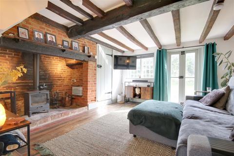 3 bedroom cottage to rent, Upper Street, Breamore, Fordingbridge