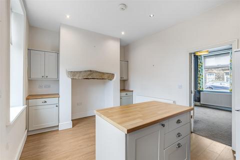 2 bedroom terraced house for sale, Leamington Terrace, Ilkley LS29