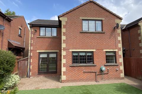 4 bedroom detached house for sale, Pinfold Lane, Mirfield WF14