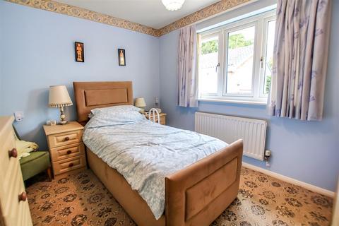 8 Cowdray Close, Newton Aycliffe, DL5 4YQ