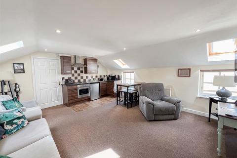 1 bedroom flat for sale, High Street, Coldstream