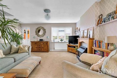 3 bedroom terraced house for sale, Foxtail Close, Stratford-Upon-Avon