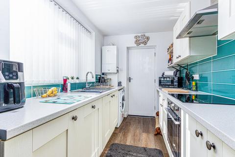 52 Amersham Close, Urmston, Manchester, M41 7WH