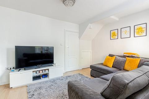 52 Amersham Close, Urmston, Manchester, M41 7WH