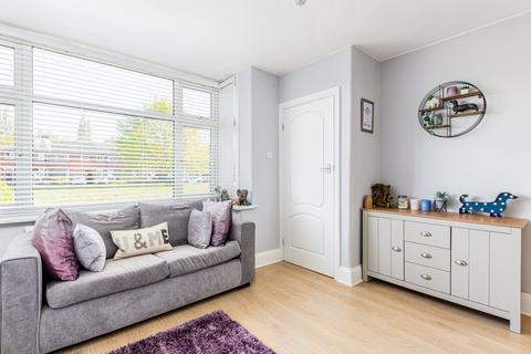 52 Amersham Close, Urmston, Manchester, M41 7WH