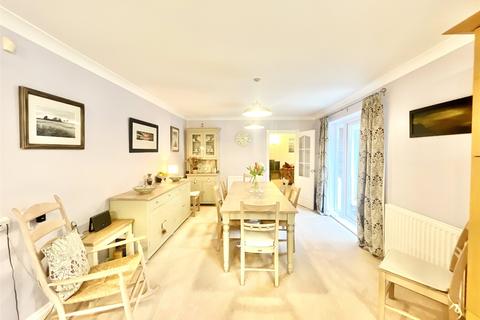 9 Riverside Way, Rowlands Gill, NE39 1EJ