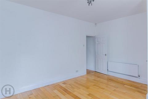 2 bedroom end of terrace house to rent, Lodge Road, Atherton, Manchester