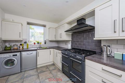 4 bedroom detached house for sale, Woodland Avenue, Hove