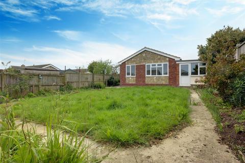 2 bedroom detached bungalow for sale, Hubbards Chase, Walton On The Naze CO14