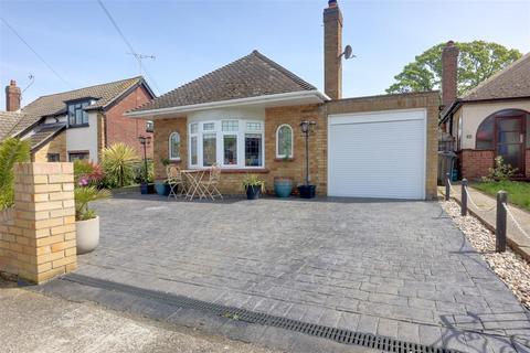 2 bedroom detached bungalow for sale, Mountview Road, Clacton-On-Sea CO15