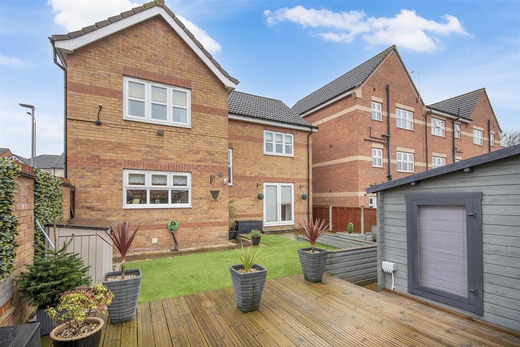 Scrooby Road, Harworth, Doncaster... 4 bed detached house for sale £