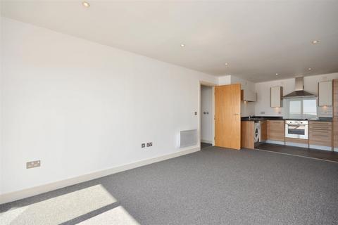 2 bedroom flat for sale, Midway Quay, Eastbourne