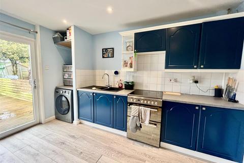 2 bedroom terraced house for sale, Dale Road, Newquay TR7
