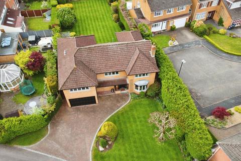 18 Ashdene Close, Sutton Coldfield, B73 6HL