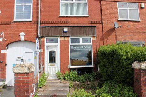 Property to rent, Bell End, Rowley Regis B65