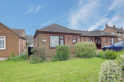 2 bedroom semi-detached bungalow for sale, Thames Street, Hogsthorpe PE24