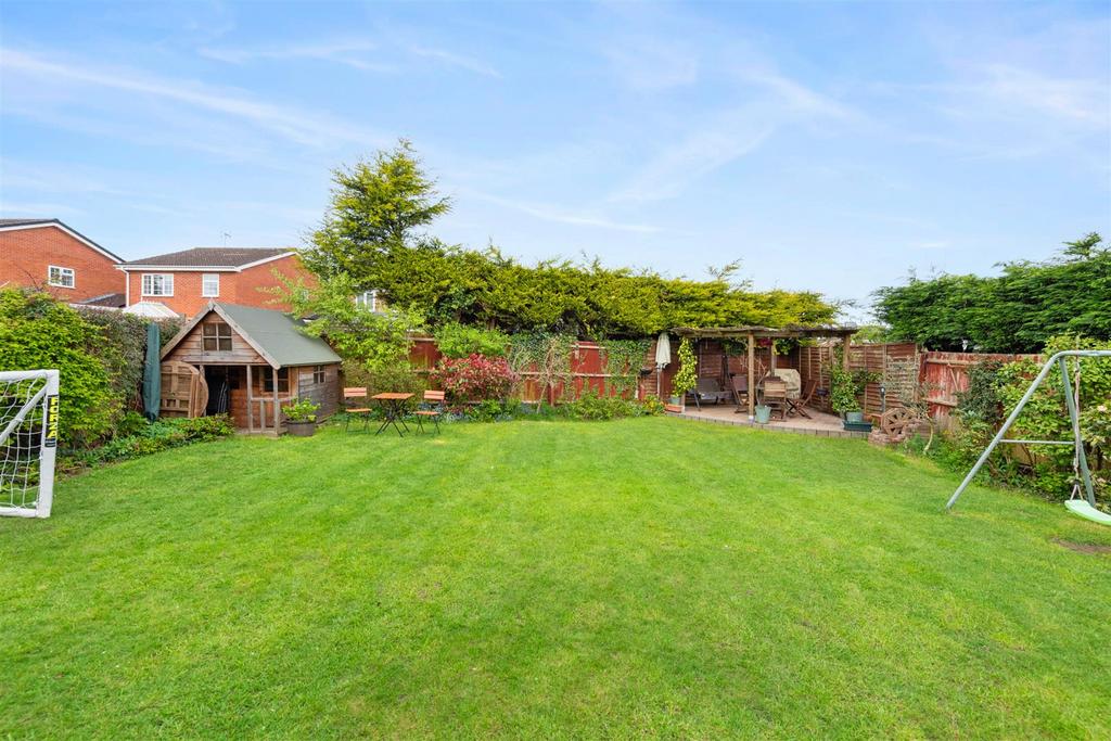 18 Barnfield Drive, Solihull, B92 0 QB 27.jpg