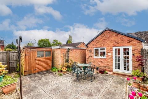 31 Hughes Close, Woodloes Park, Warwick, CV34 5FA