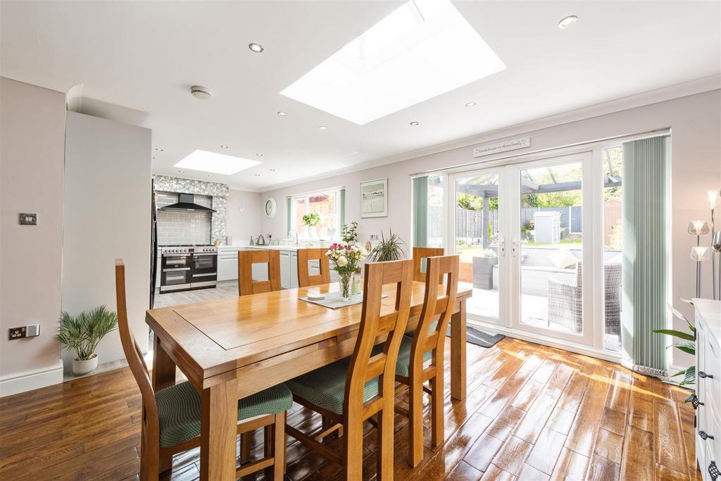 6 Shepheard Road, Birmingham, B26 3 RN 10.jpg