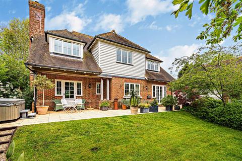 5 bedroom detached house for sale, Chapmans Place, Ulcombe, Maidstone
