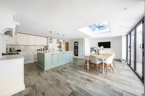Honeysuckle Cottage Cranmore Lane, West Horsley, Leatherhead, KT24 6BU