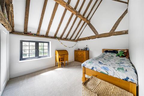Honeysuckle Cottage Cranmore Lane, West Horsley, Leatherhead, KT24 6BU