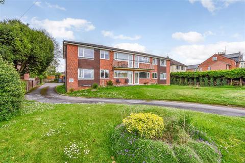 2 bedroom flat for sale, Winchester Road, Andover