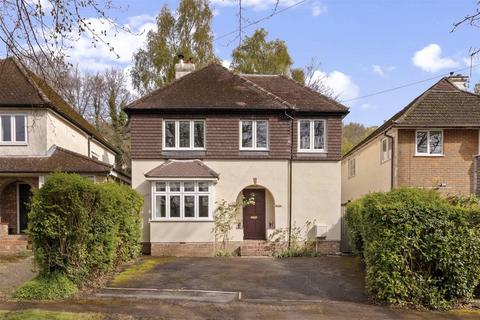 4 bedroom detached house for sale, Fir Tree Avenue, Haslemere