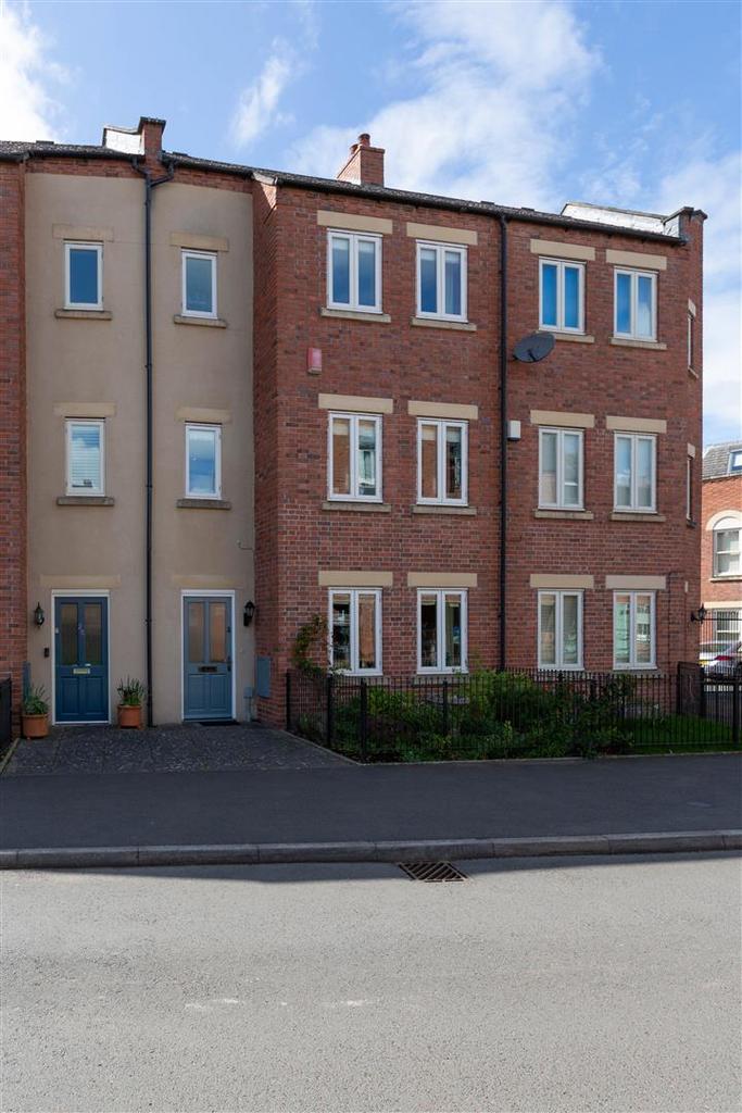 22 St. Julians Crescent, Shrewsbury... 3 bed townhouse for sale £550,000