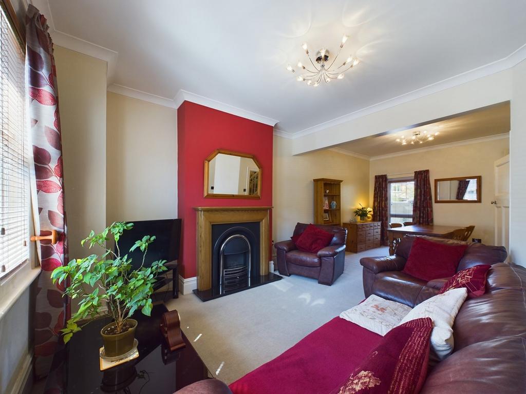 Walmsley Road, Broadstairs, CT10 3 bed semidetached house for sale £