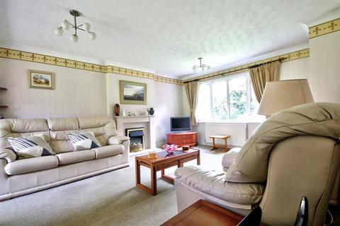 4 bedroom detached house for sale, Cherry Banks, Chester Le Street, County Durham, DH3