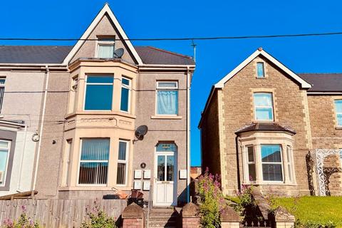 1 bedroom flat for sale, Coychurch Road, Pencoed, Bridgend, CF35 5NG