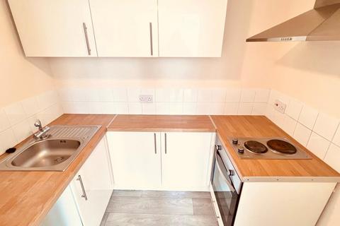 1 bedroom flat for sale, Coychurch Road, Pencoed, Bridgend, CF35 5NG