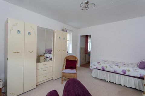 3 bedroom detached house for sale, St. Johns Walk, Boroughbridge, York