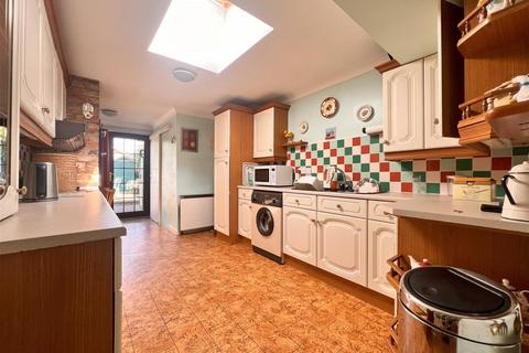 2 bedroom house for sale, Cherry Tree Avenue, Newton On Ouse, York