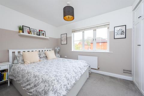 5 Breadels Field, Beggarwood, Basingstoke, RG22 4RZ