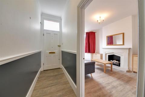 4 bedroom terraced house for sale, Parkhurst Road, Friern Barnet, N11
